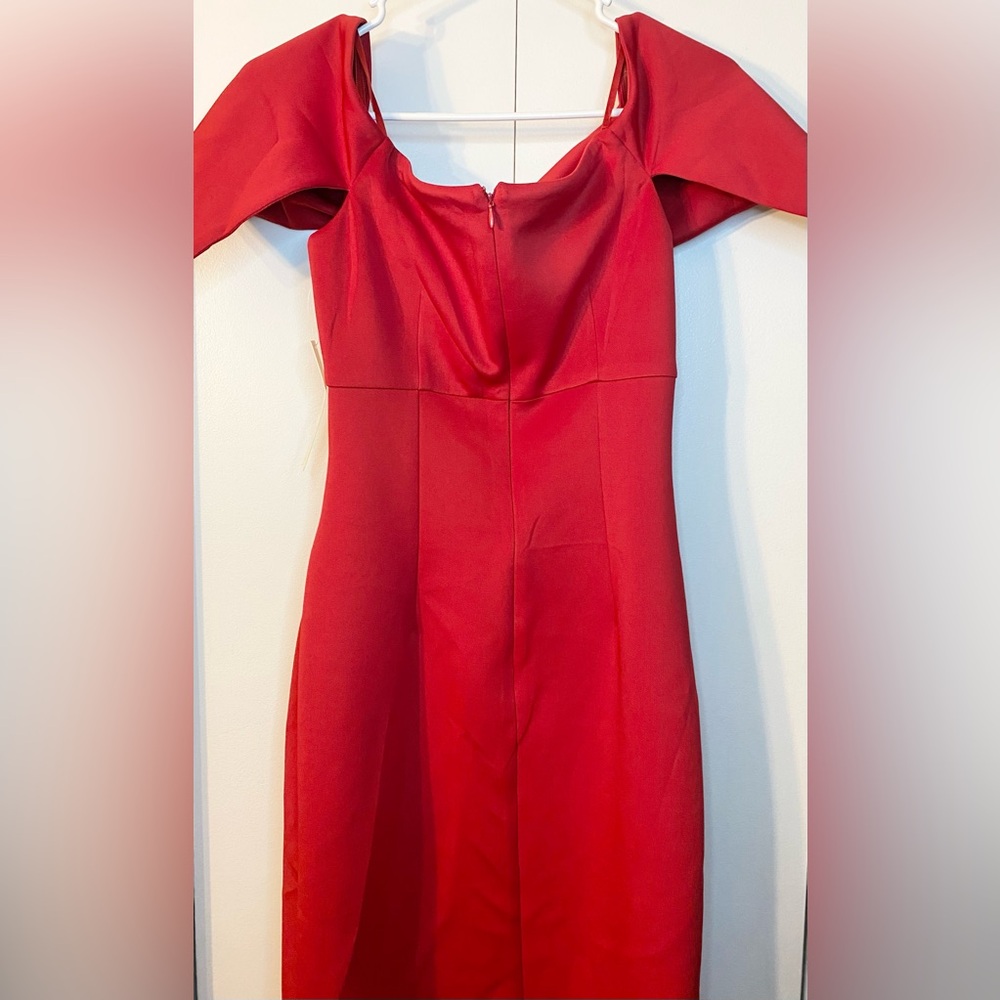 Elegant Red Off-Shoulder Sheath Dress with Jewel Accent (Size 6) Ptp 17” - Picture 6 of 9